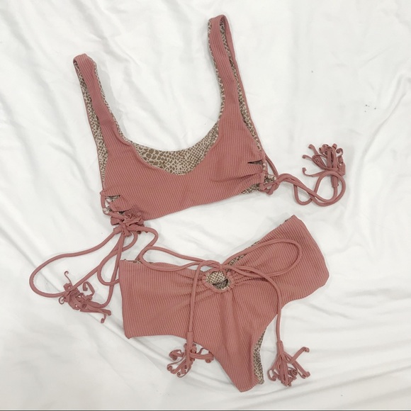 RARE ACACIA HUNTER BIKINI IN LIPSTICK CORD - Picture 3 of 3